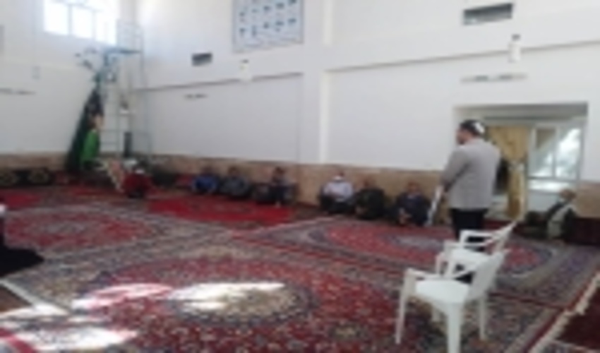 حضور 300 فراگیر در کارگاه های آموزشی ترویجی منابع طبیعی و آبخیزداری شهرستان فیروزه 