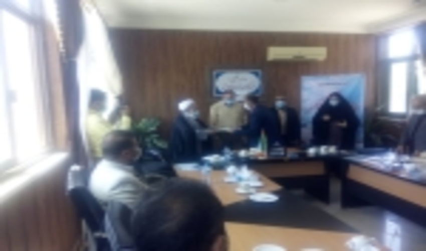 تجلیل از تلاشگران عرصه خبر و اطلاع رسانی در شهرستان خلیل آباد