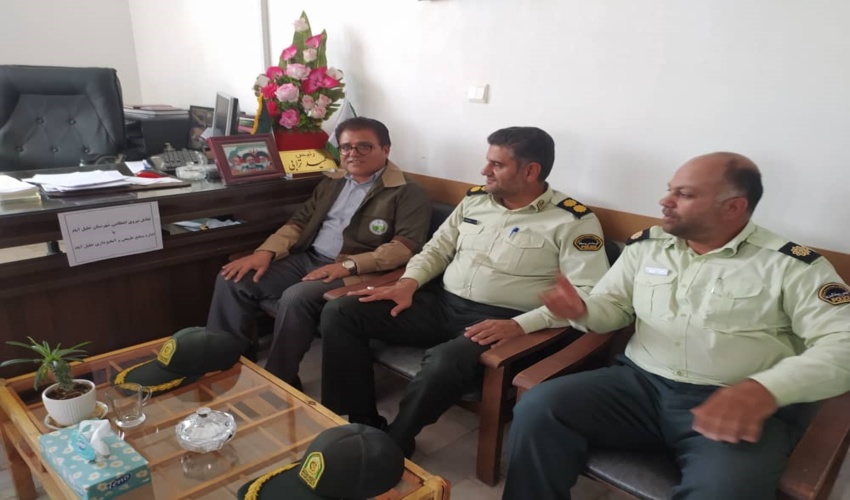 امضاء تفاهم نامه همکاریهای مشترک منابع طبیعی و آبخیزداری با نیروی انتظامی شهرستان خلیل آباد