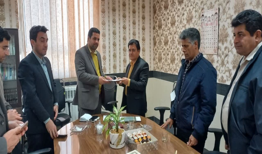 امضاء تفاهم نامه همکاری مشترک ادارات منابع طبیعی وآبخیزداری و آموزش و پرورش شهرستان خلیل آباد