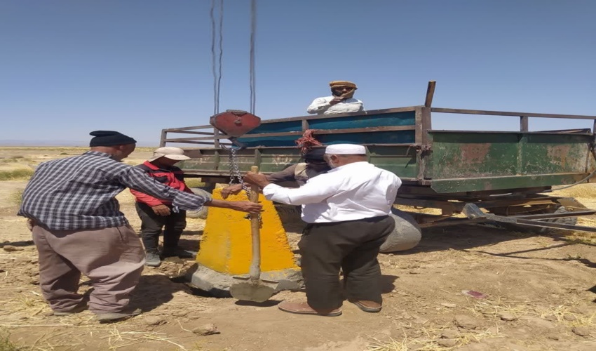 اجرای 5 کیلومتر کمربند حفاظتی اراضی ملی در شهرستان مرزی و محروم تایباد