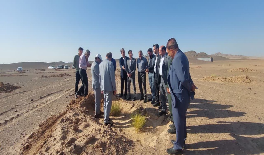 بهره برداری از پروژه های بیابانزدایی منطقه عمرانی شهرستان گناباد