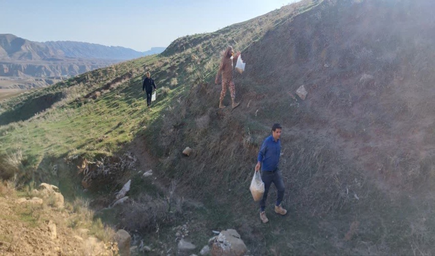 پویش بذرکاری ۲۵۰ هکتار از اراضی کلات با همکاری هیئت کوهنوردی یاران ولایت سپاه