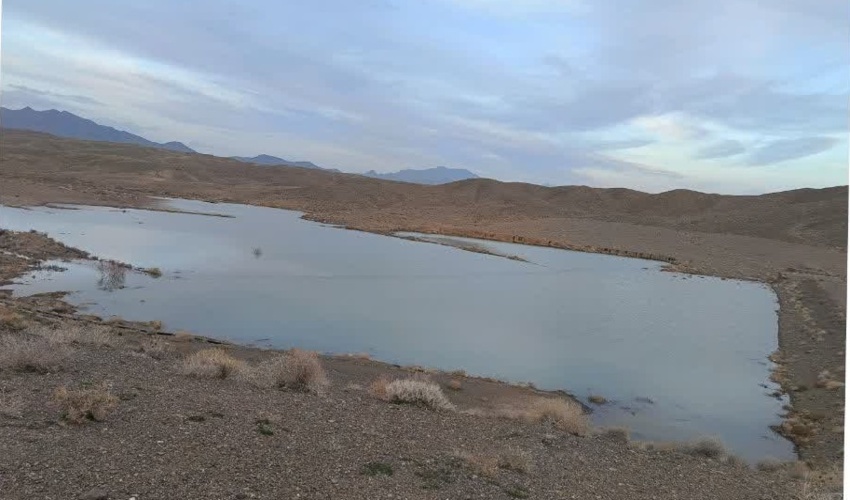 بند خاکی روستای آبنیه  شهرستان رشتخوار با موفقیت آبگیری شد